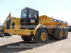 CAMION FUERA DE CARRETERA CAT D400E 0455-2